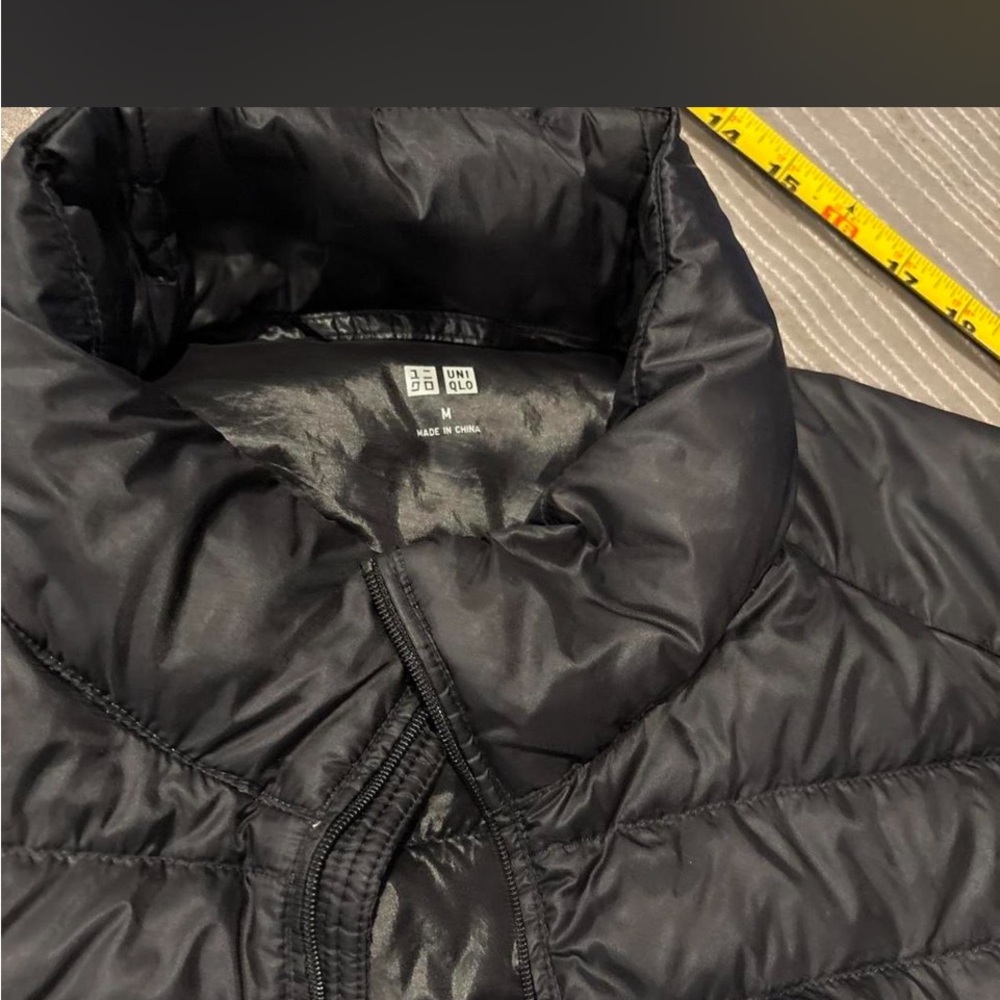 Uniqlo Black Quilted Puffer Jacket